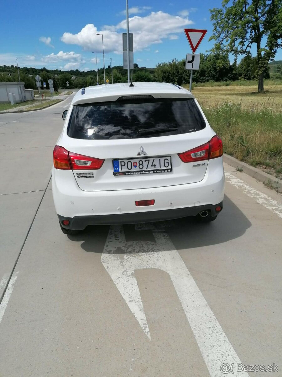 Mitsubishi ASX 1.6 DI-D - 8