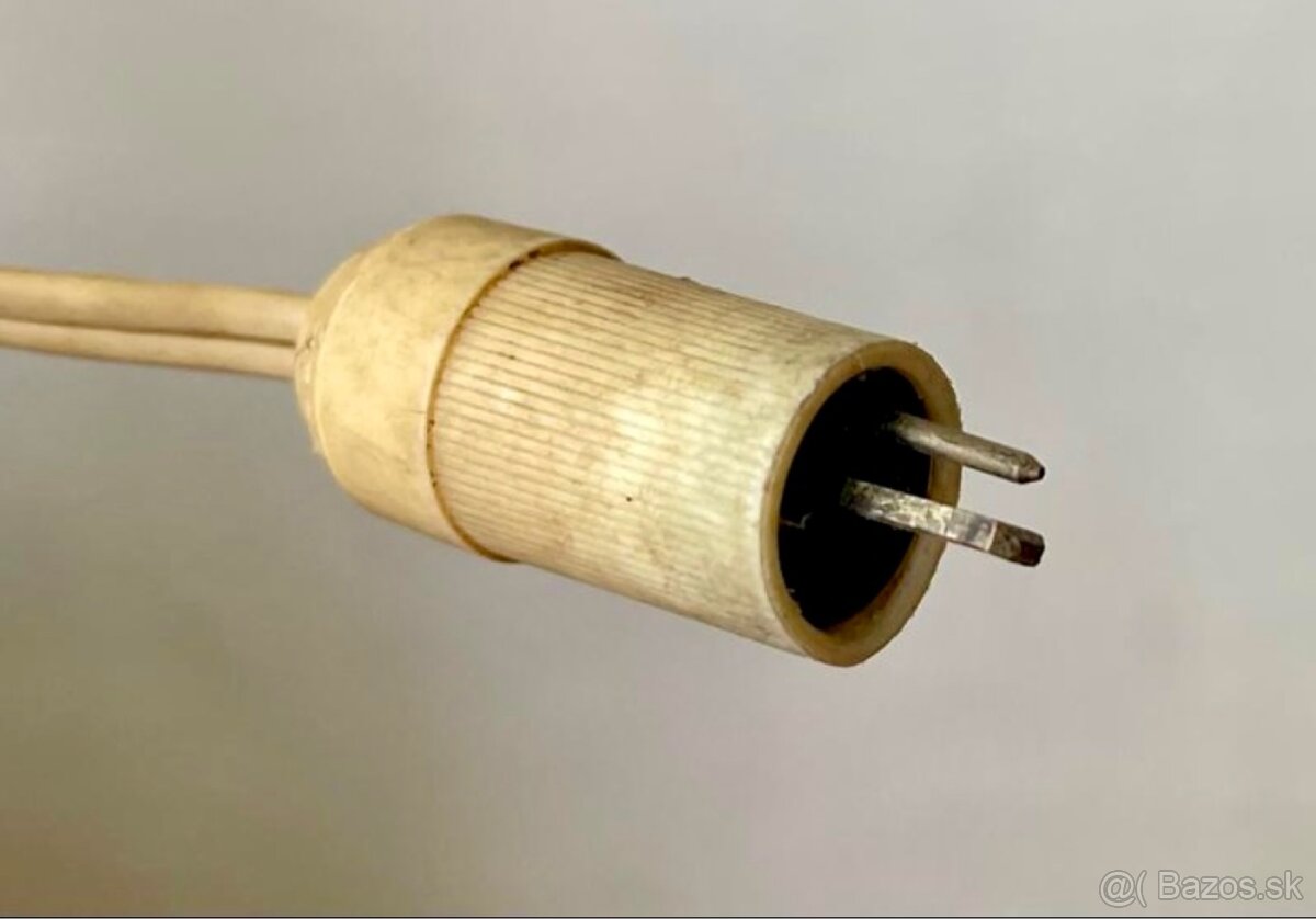 RETRO Reproduktor TESLA - 8