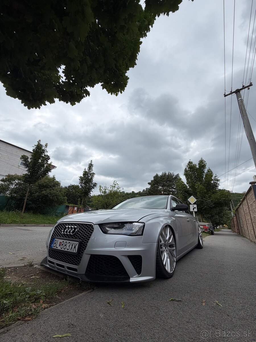 Audi A4 B8 / RS4 Look - 8