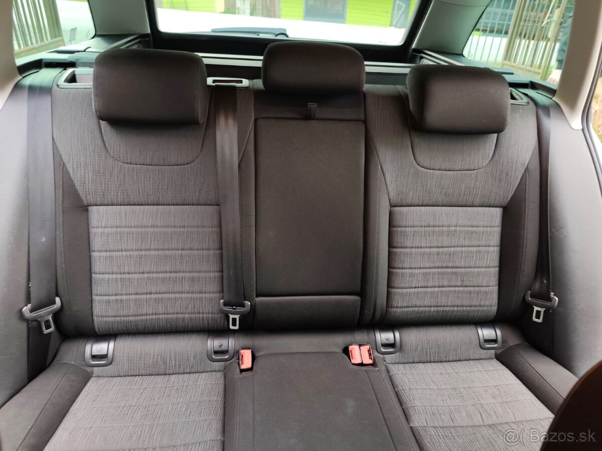 Škoda Octavia 3 kombi 1.6 81kw, 4x4 - 8