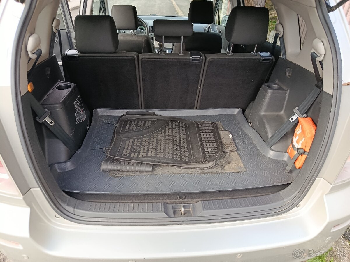 Toyota corolla verso 7-miest - 8