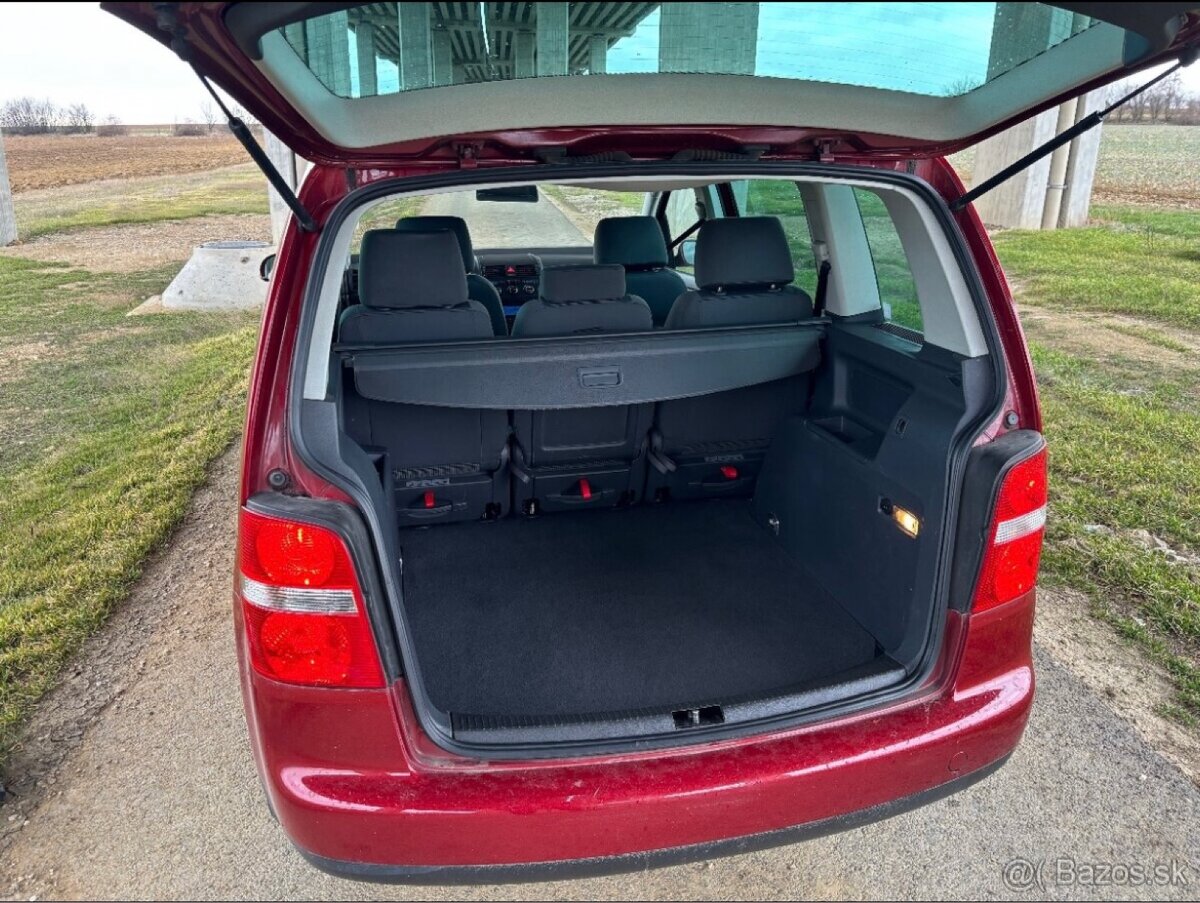Vw Touran 2.0TDI 103kw 2005rv DSG - 8