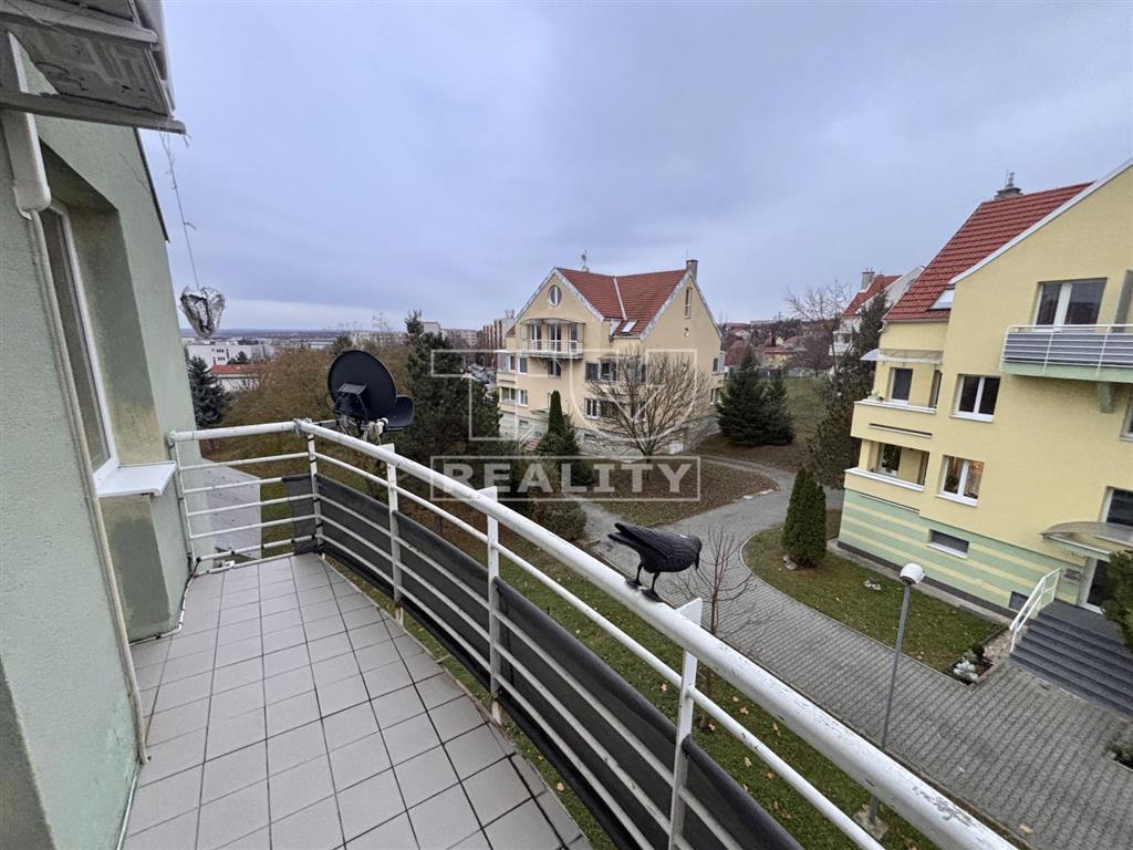 Zariadený 2 izbový byt v Nitre - 8