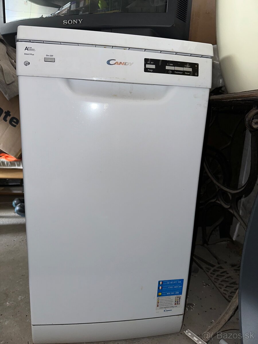 nábytok a spotrebiče - 8