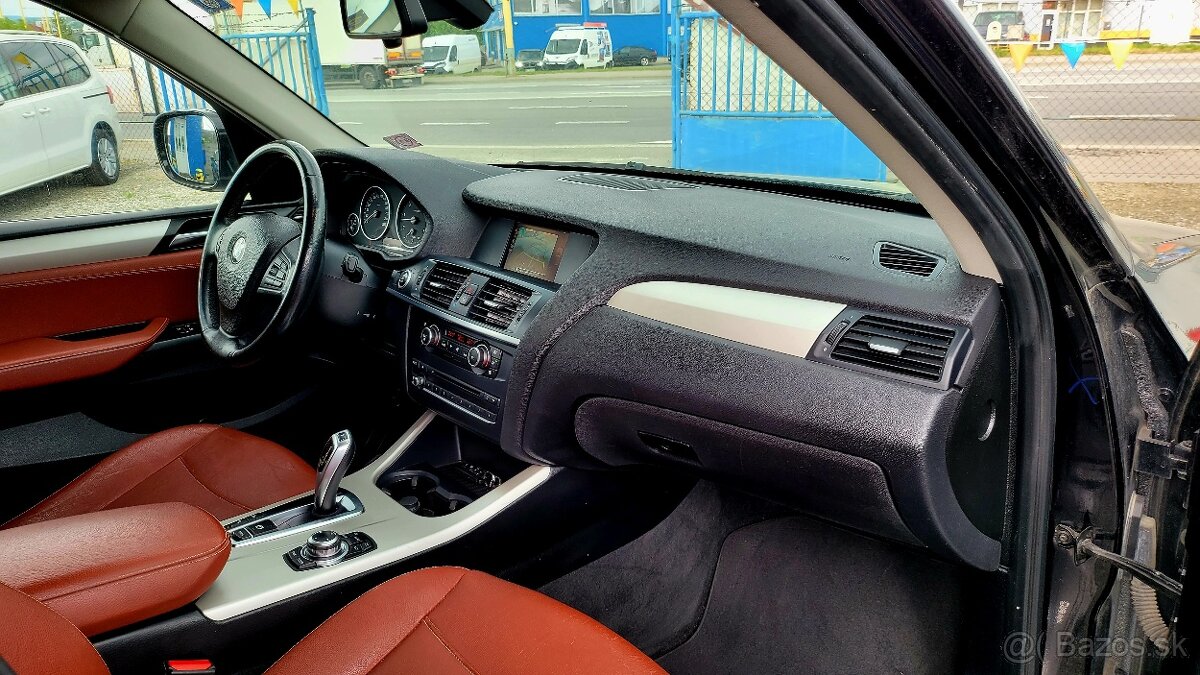 BMW X3 xDrive30d A/T - 8