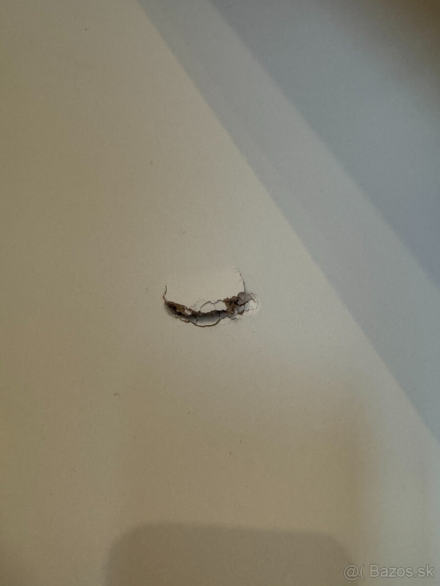 IKEA písací stôl MICKE biely (73 × 50 cm) - 8