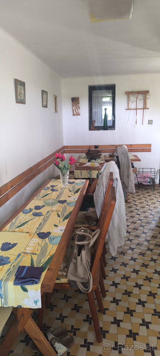 Predám celoročne obývateľnú murovanú vínnu chatu - 8