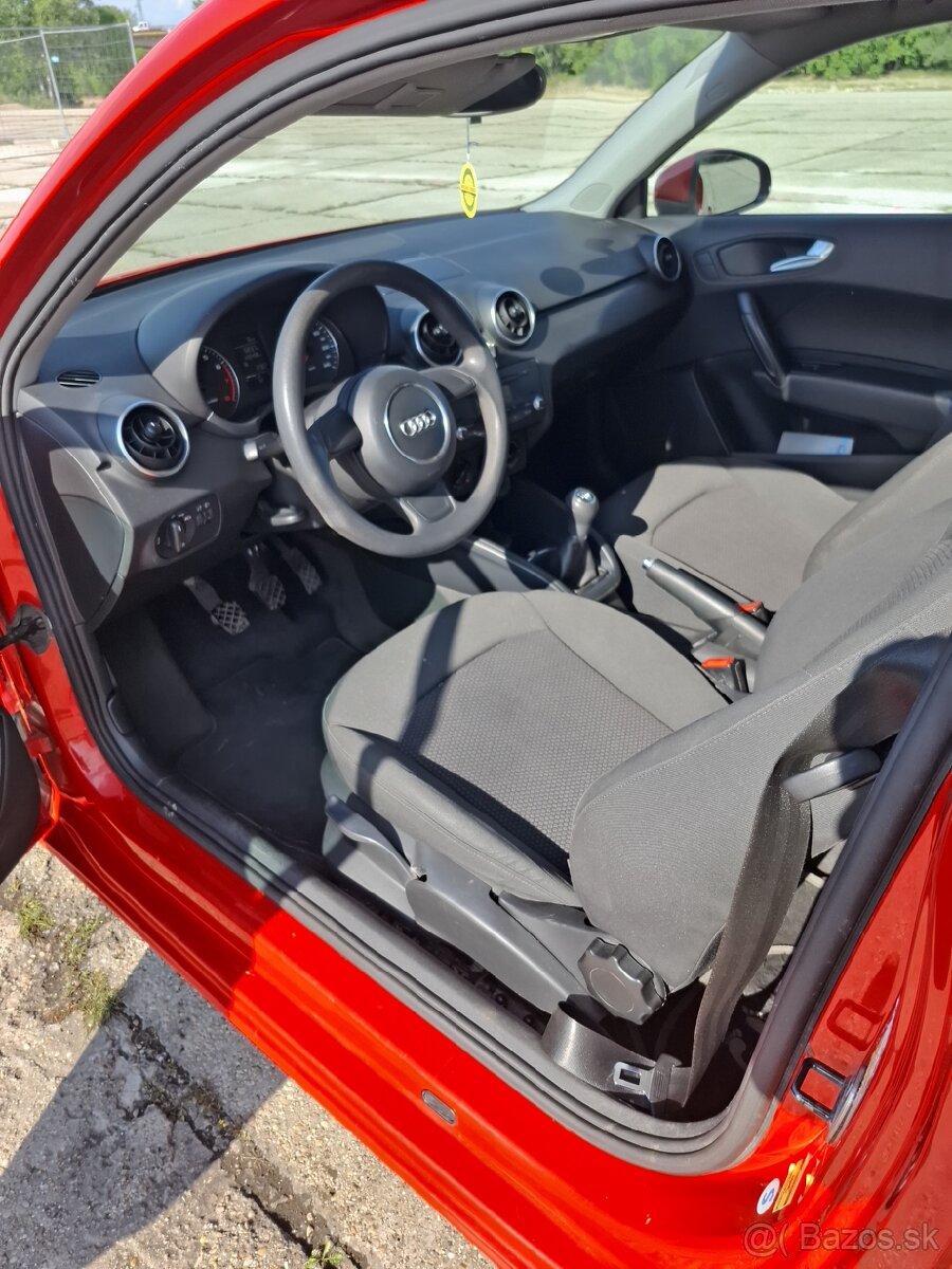 Predám Audi A1 1.2TFSI 63kw - 8