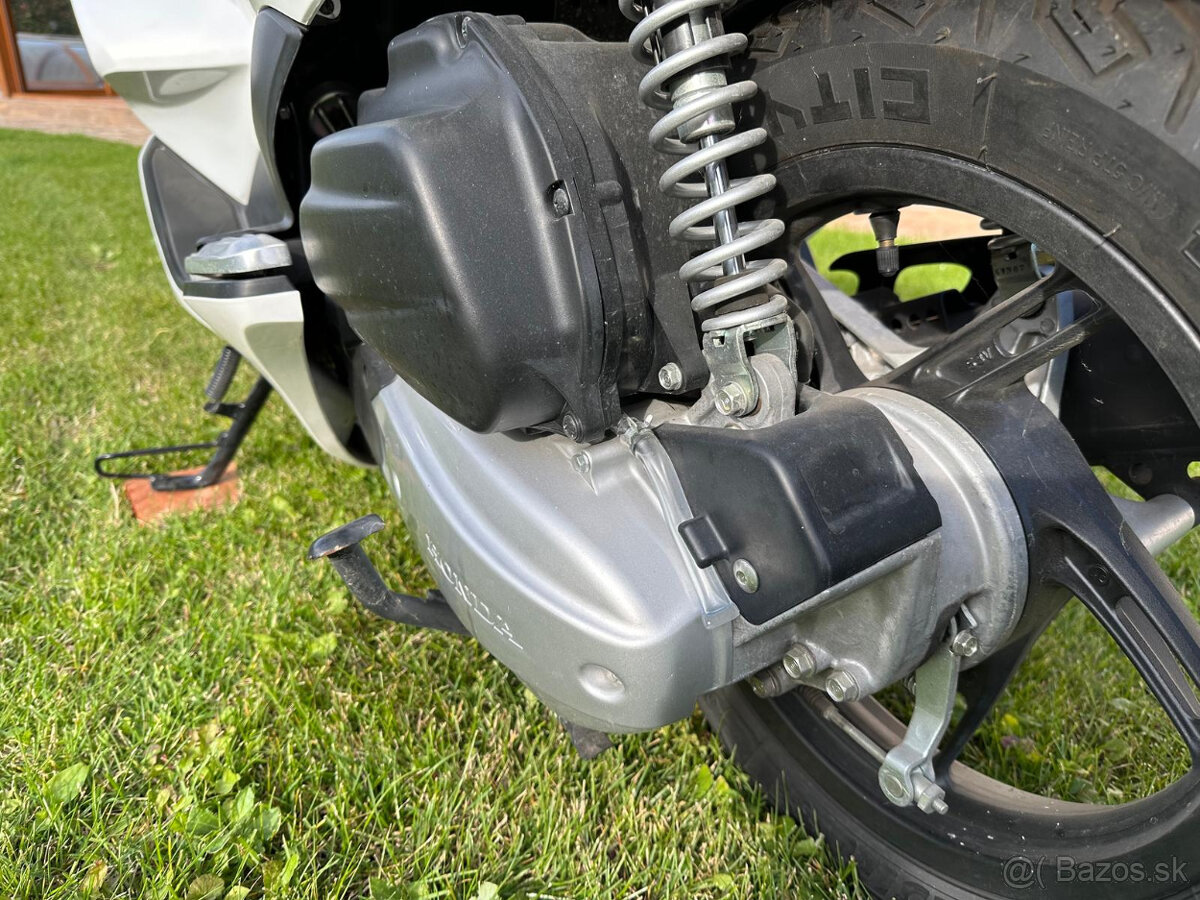 Honda PCX 125 - 8