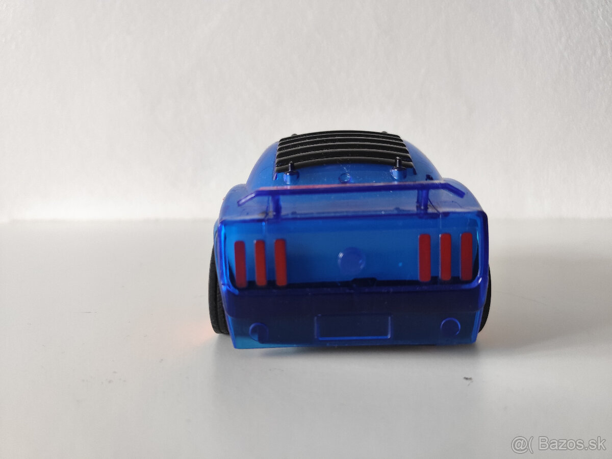 Driftovacie RC autíčko - 8