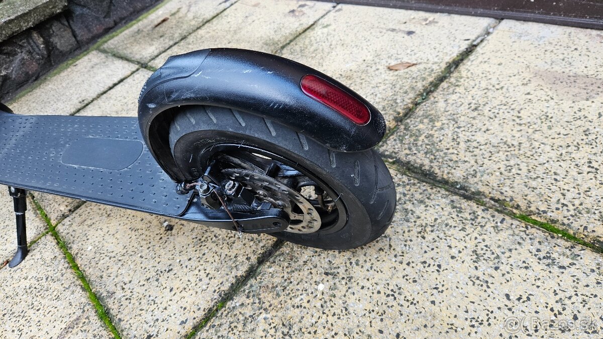 Elektrická kolobežka - 8