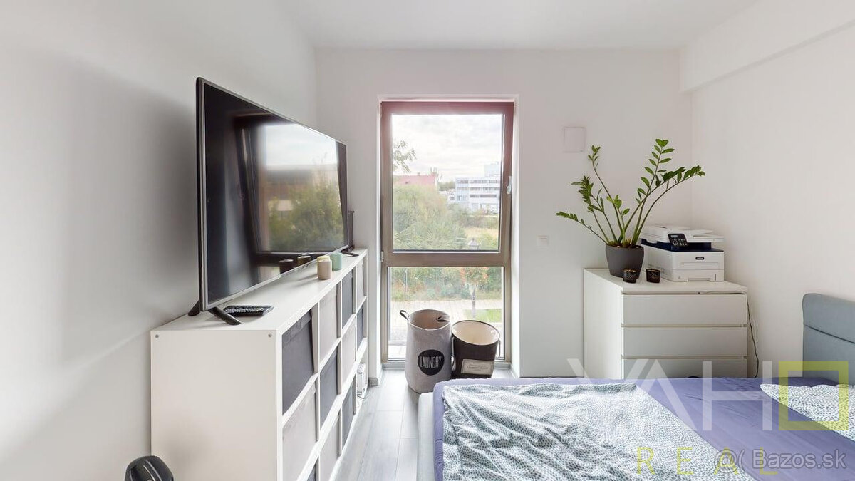 ,,REZERVOVANÝ,, NOVOSTAVBA 2izb. byt v centre mesta - 8