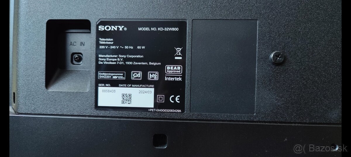 SONY KD - 32W 800 - 8