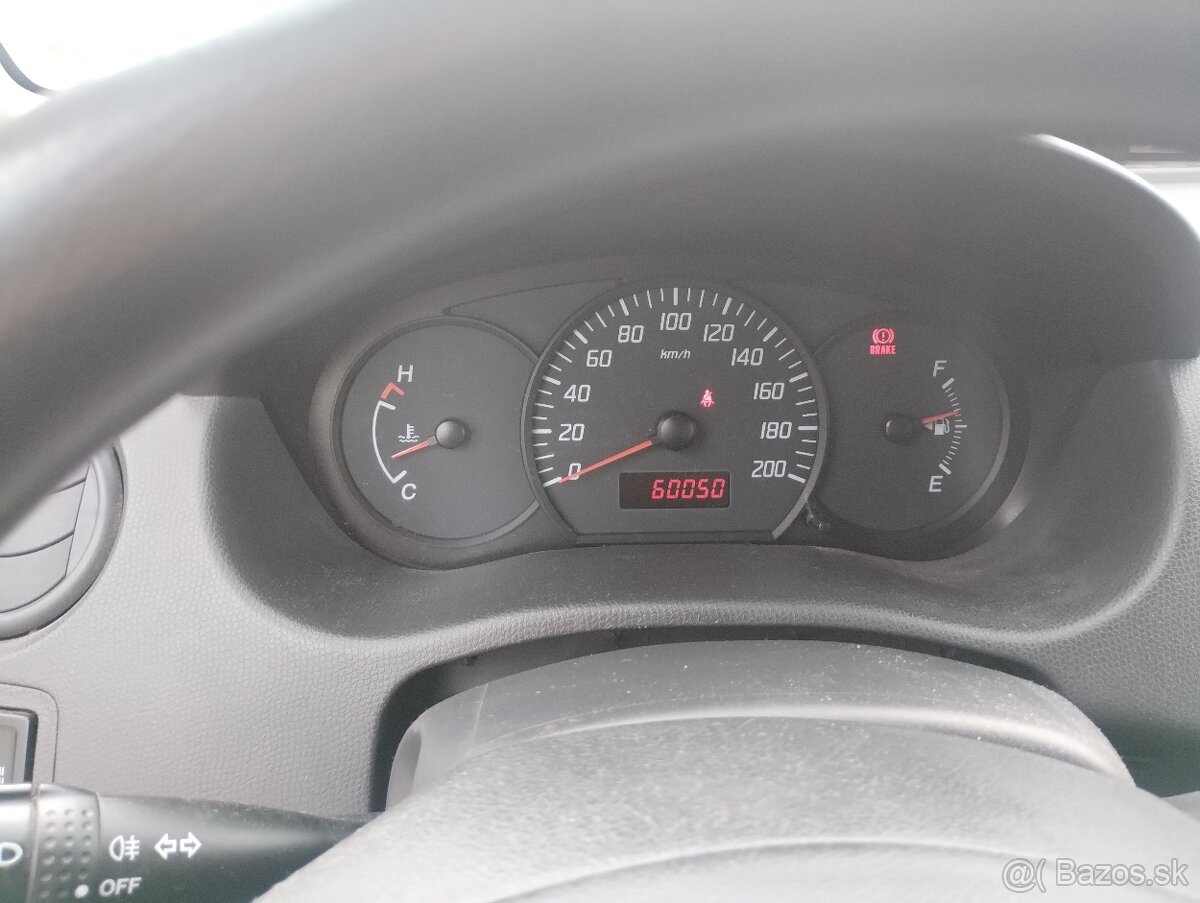 Suzuki Swift 1.3 GS ABS, A/C - 8