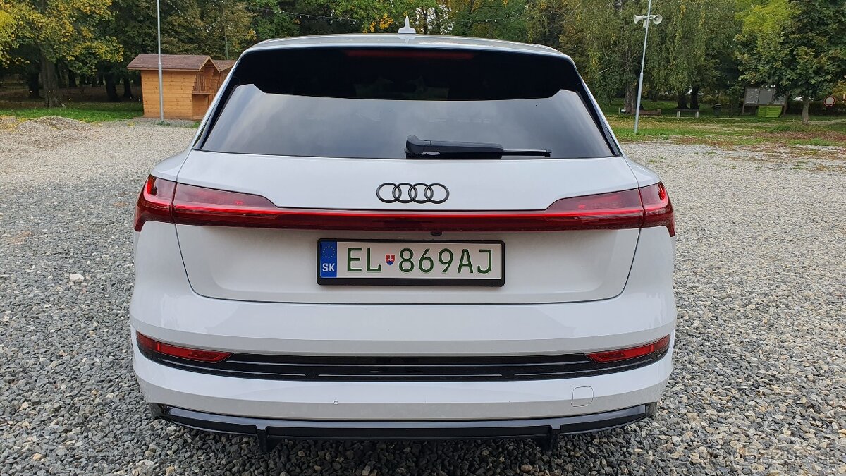 Audi E-tron 55 Quattro S-Line odpočet DPH VIDEOOBHLIADKA - 8