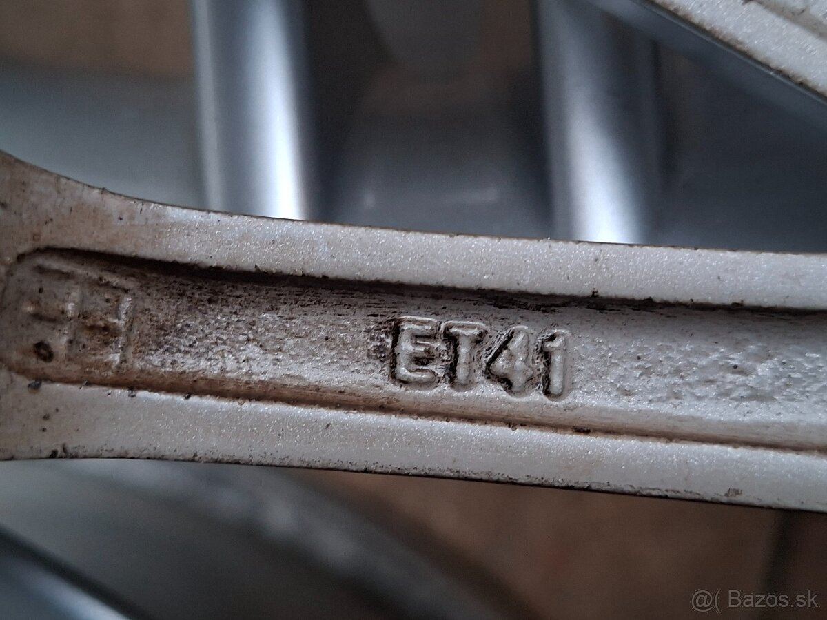 Predám org.hlinikové disky Alfa Romeo--R17 - 8