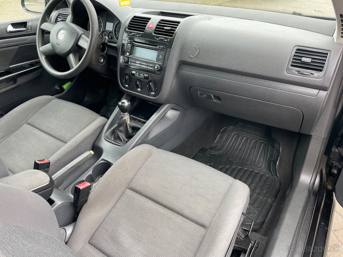 Golf 5 1.4 Fsi benzín 59 kW R.v. 2005 - 8
