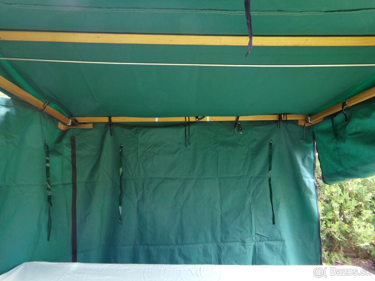 DREVENÝ PREDAJNÝ REMESELNÝ STÁNOK - 8