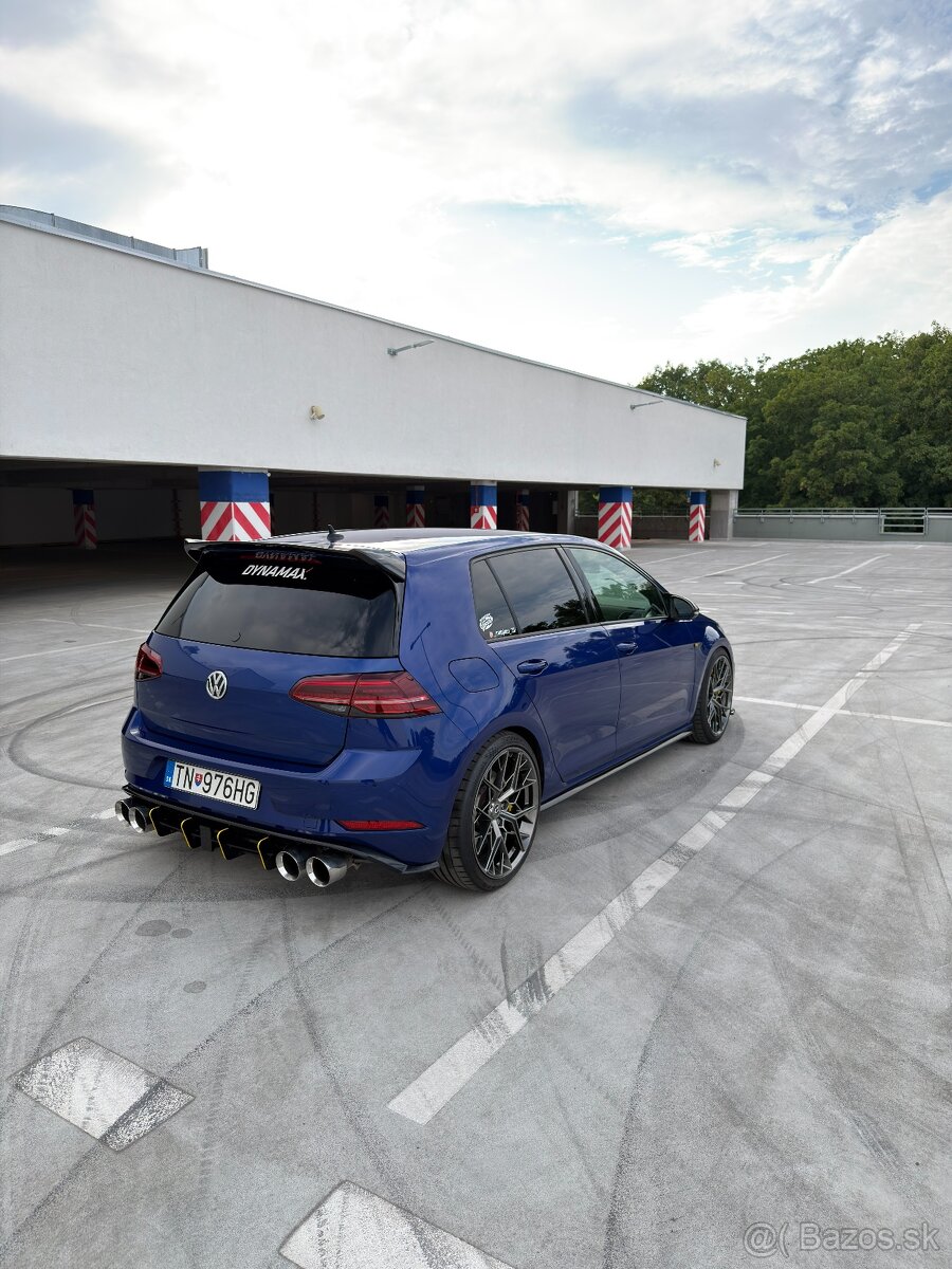 VW Golf 7.5R - 8
