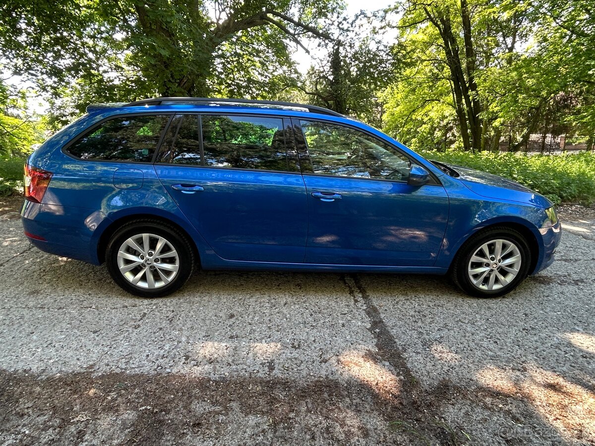 Škoda Octavia 1,6TDI DSG STYLE - 8