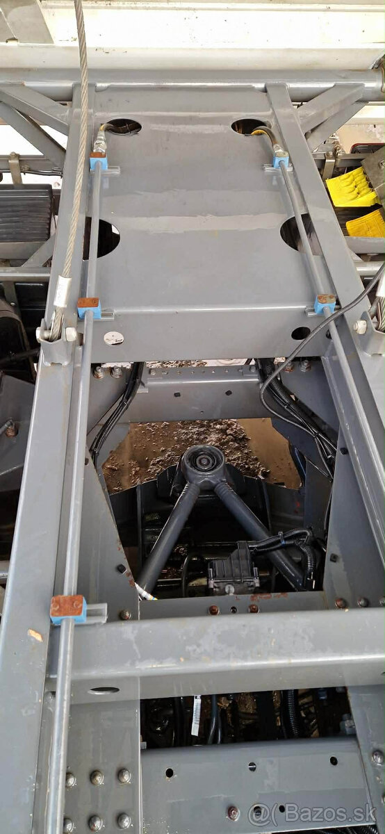 Sklápač Obilia DAF XF 106 460 - 8