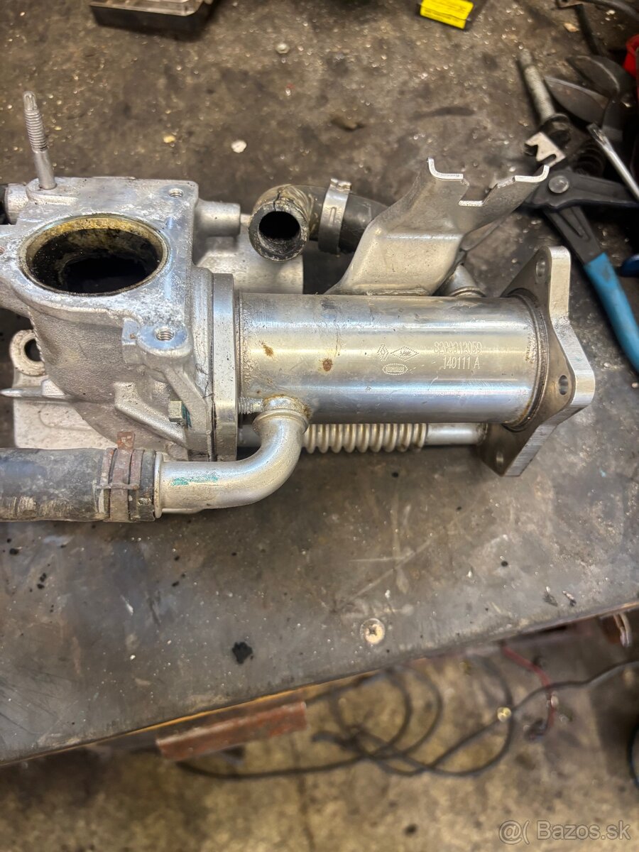 Renault scenic 3 1.5dci - 8