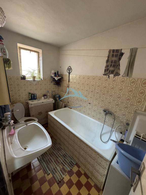 Rodinný dom na predaj - 8