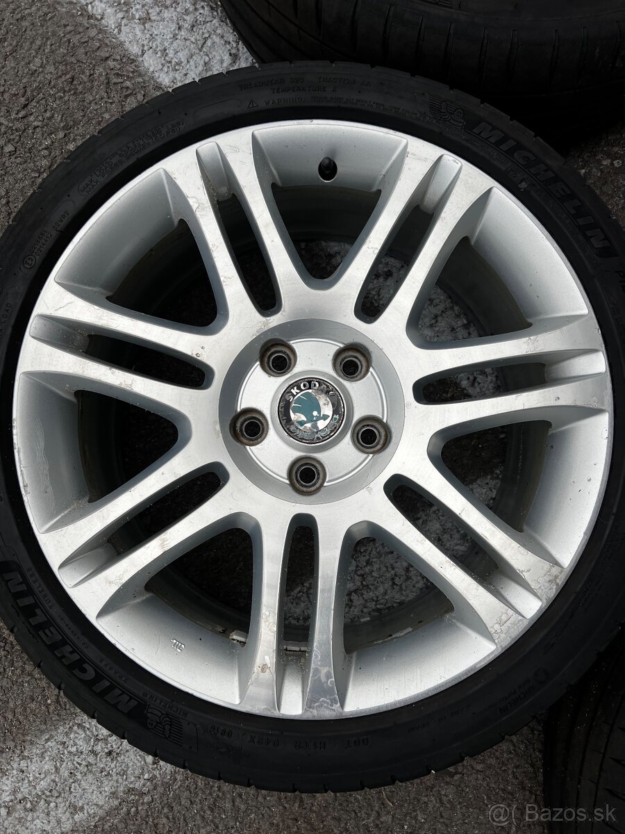 5x112 r18 225/40r18 - 8