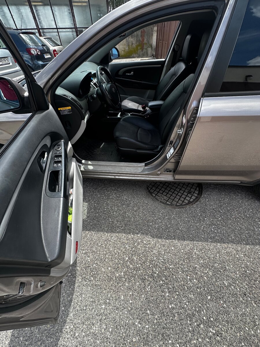 Kia ceed 1,6 DIESEL - 8