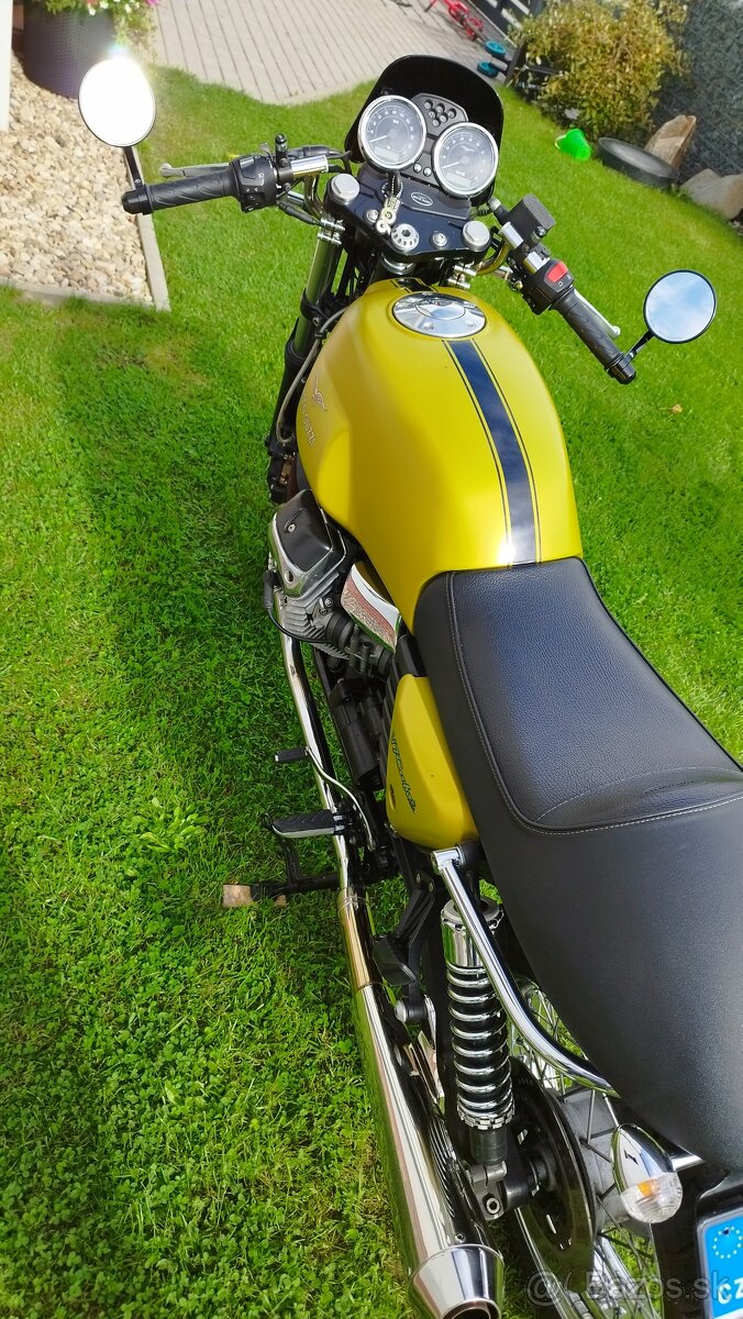 Moto Guzzi V7 Café Classic - 8