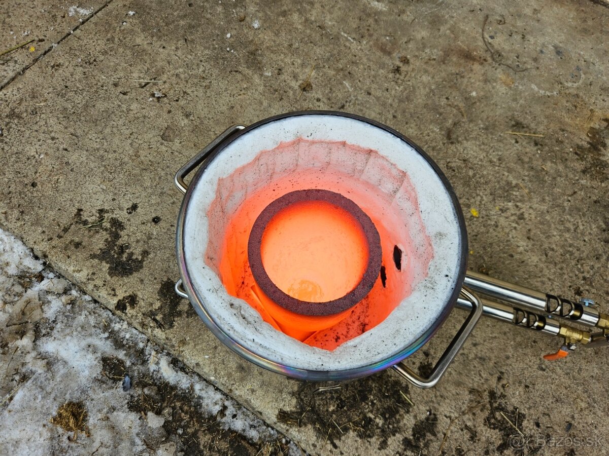 Plynová pec na tavenie / plynová vyhňa / 6kg verzia - 8