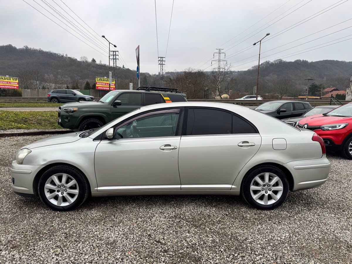 Toyota Avensis 2.0d - 8