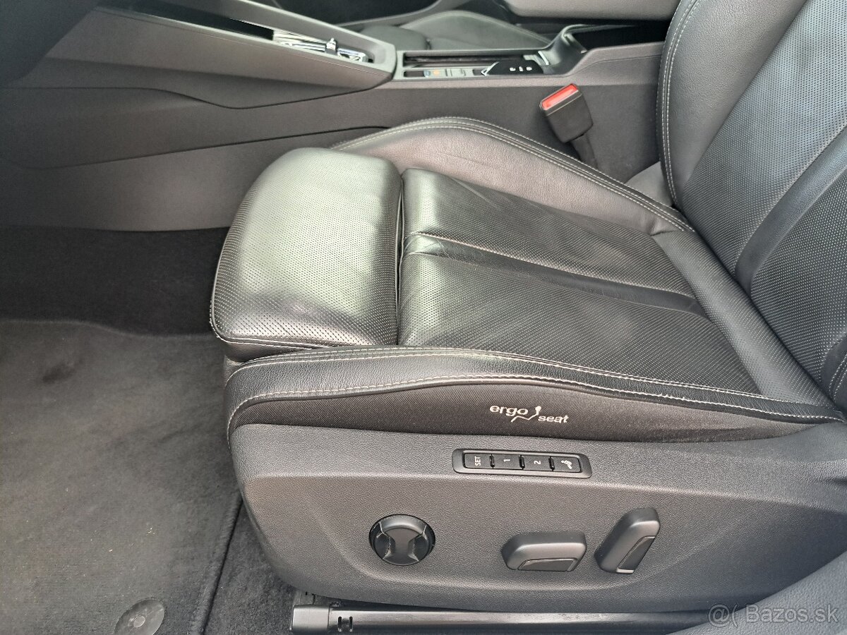 Škoda Octavia Combi 4 Premium DSG - 8