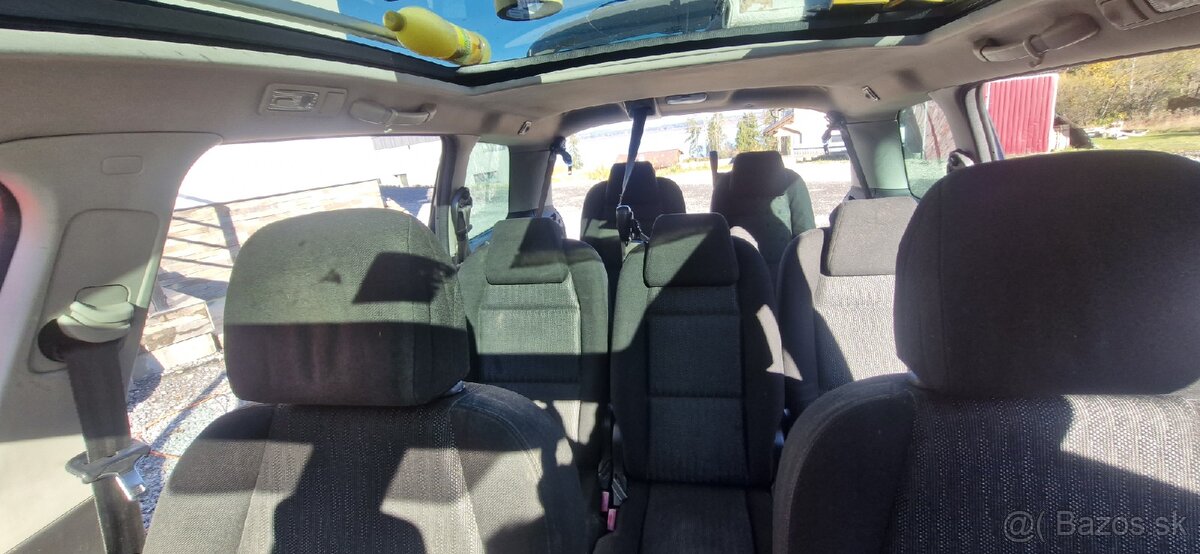 Peugeot 308 2.0HDi 7 miestne - 8