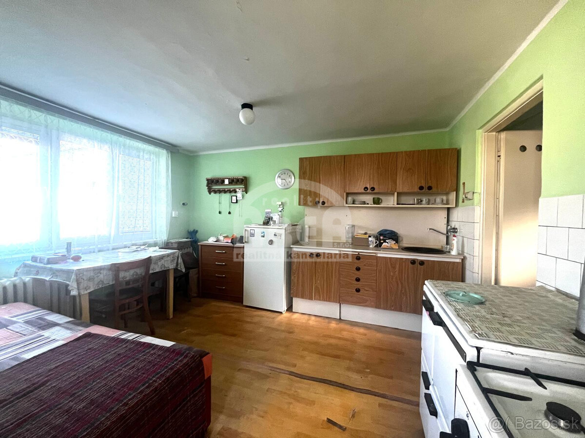 Rodinný dom vo vyhľadávanej obci Lastomír - 8