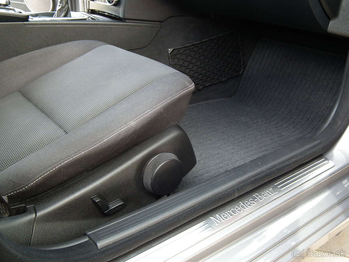 Mercedes-Benz C220 - 8