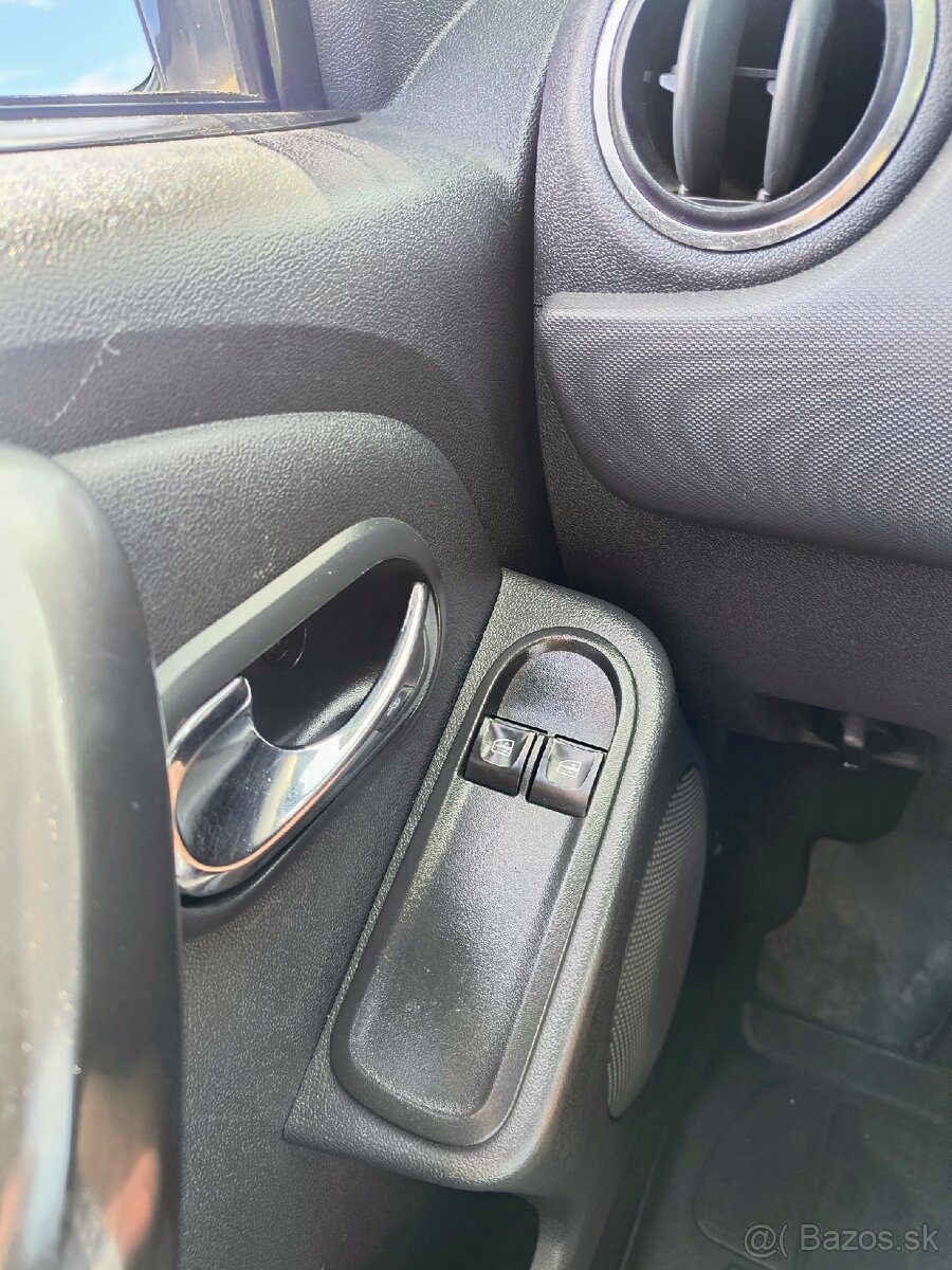 Predám daciu Duster 1.5 dci 2016 - 8