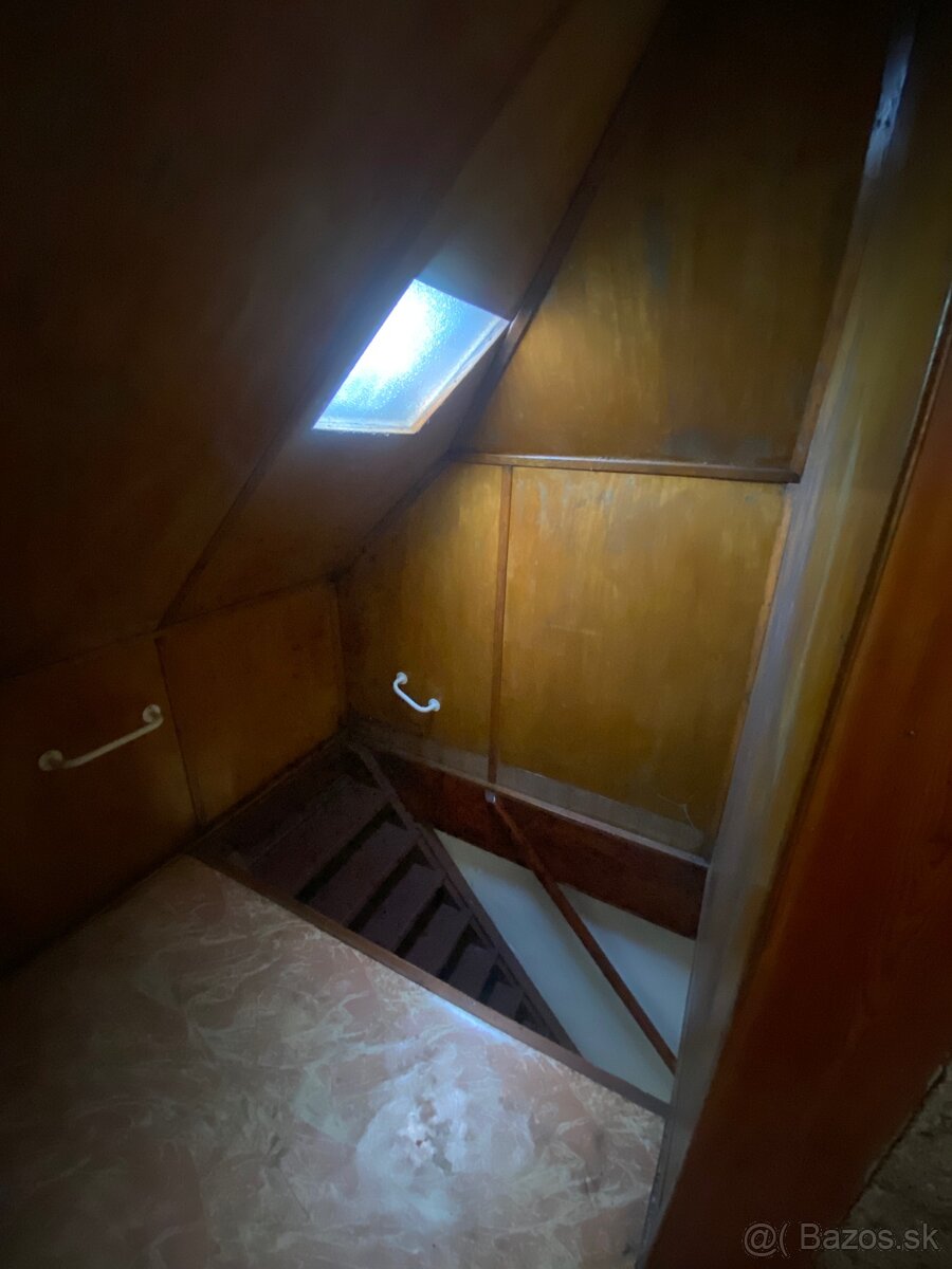 NOVÁ CENA: Rodinný dom pod lesom v Nitrici - 8