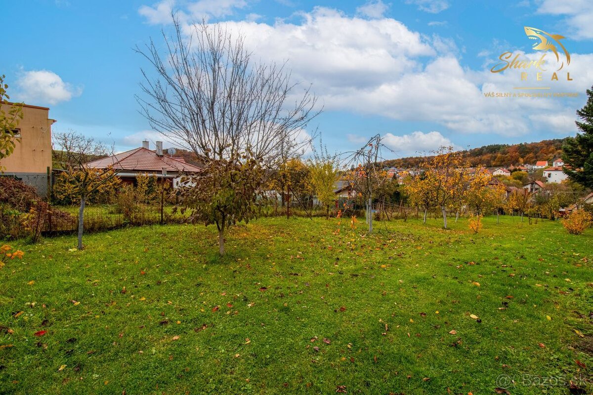 Útulný dom s nádhernou záhradou v krásnej prírode - 8