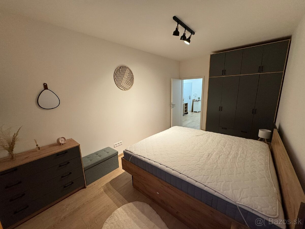Prenájom 2-izbového čisto nového bytu Bernolákovo - 8