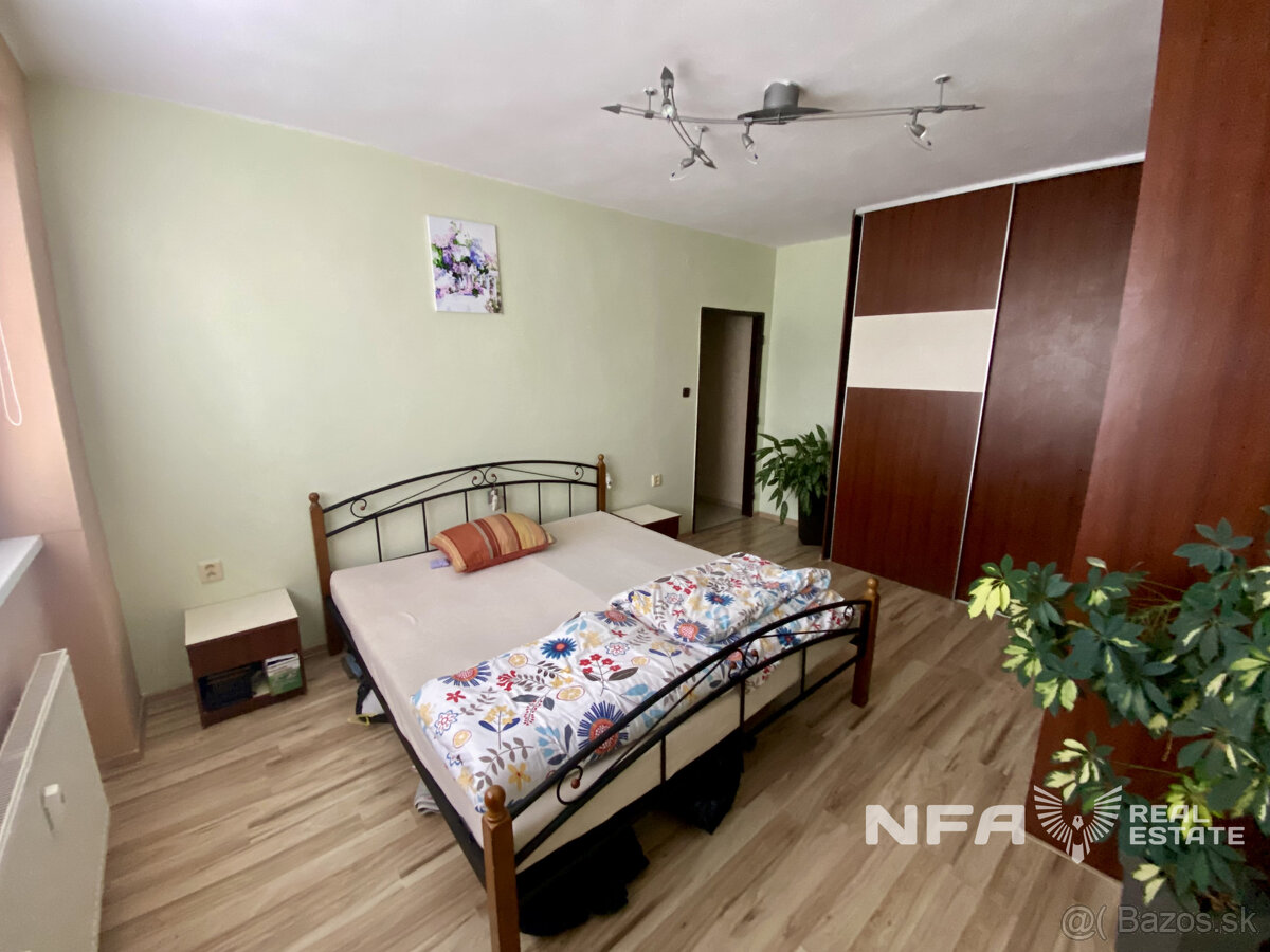 Moderný a kompletne zariadený 2-izbový byt v Novej Bani - 8