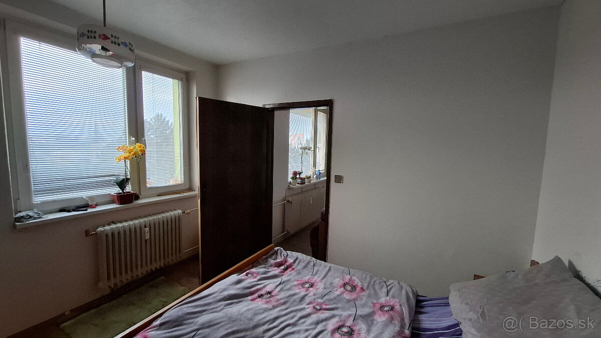 Predám 4 izbový byt s balkónom v dobrej lokalite Myjava. - 8