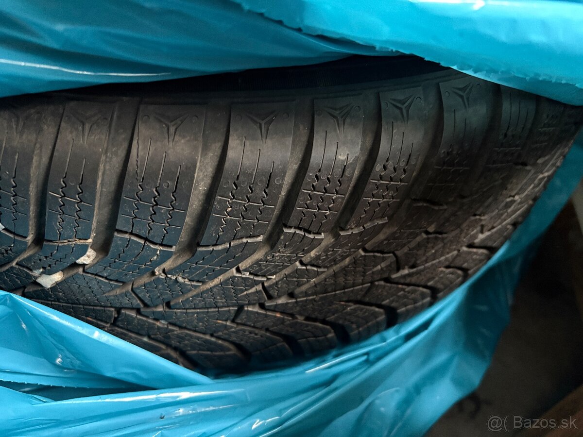 Zimné komplety 5x114,3 r16 205/60 r16 - 8