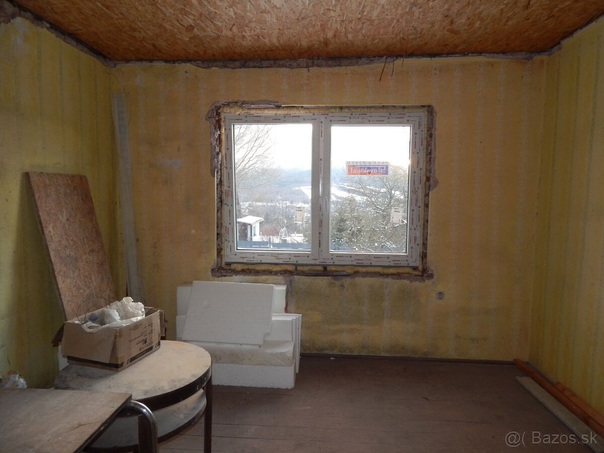 SPEKTRUM REALITY - Na Predaj 3 -izbový rodinný dom s pozemko - 8