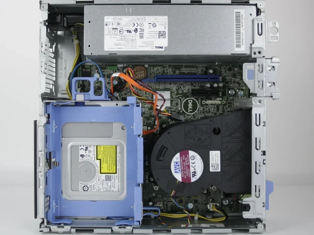 DELL 7070 - i7 8700, 32GB RAM, 512GB NVMe SSD, OS, ZÁRUKA - 8