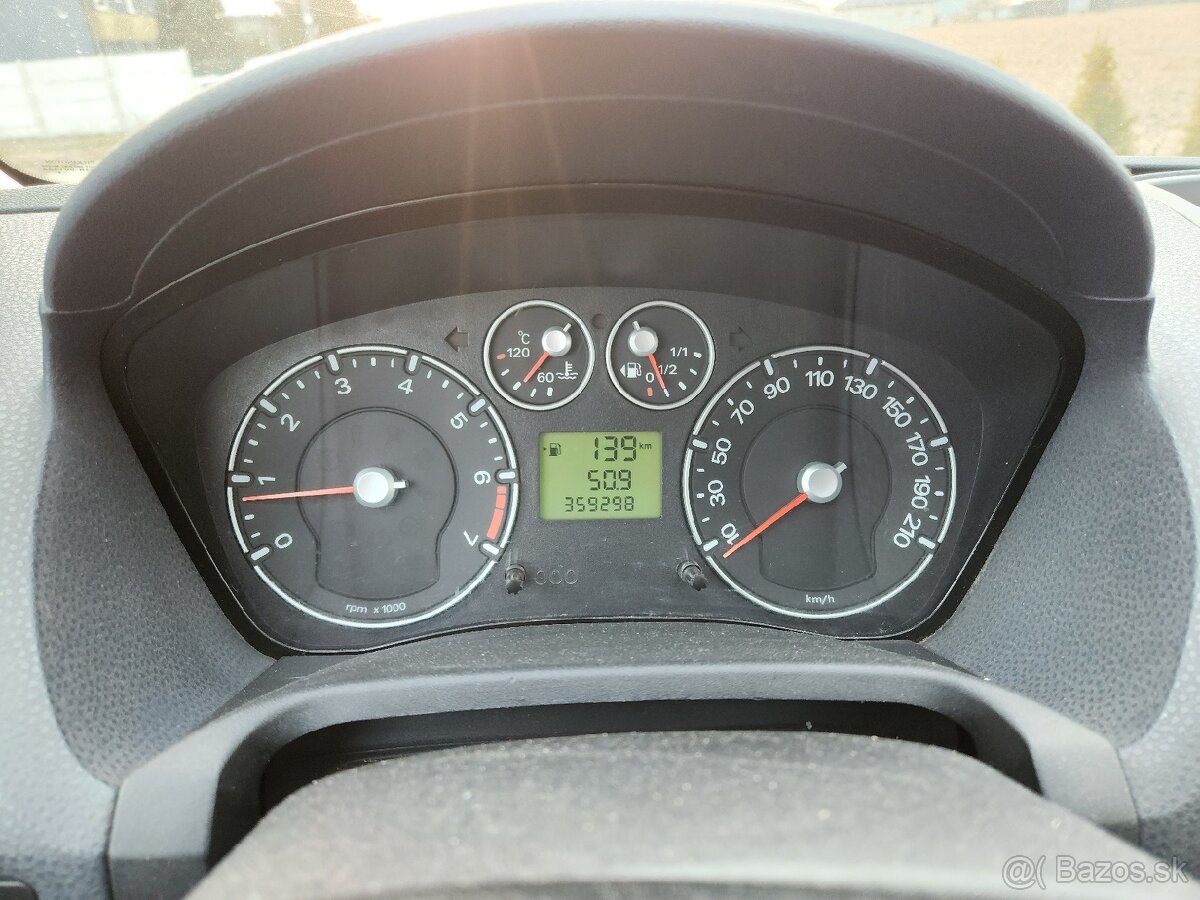 Ford Fiesta 1.25cm3 - 8