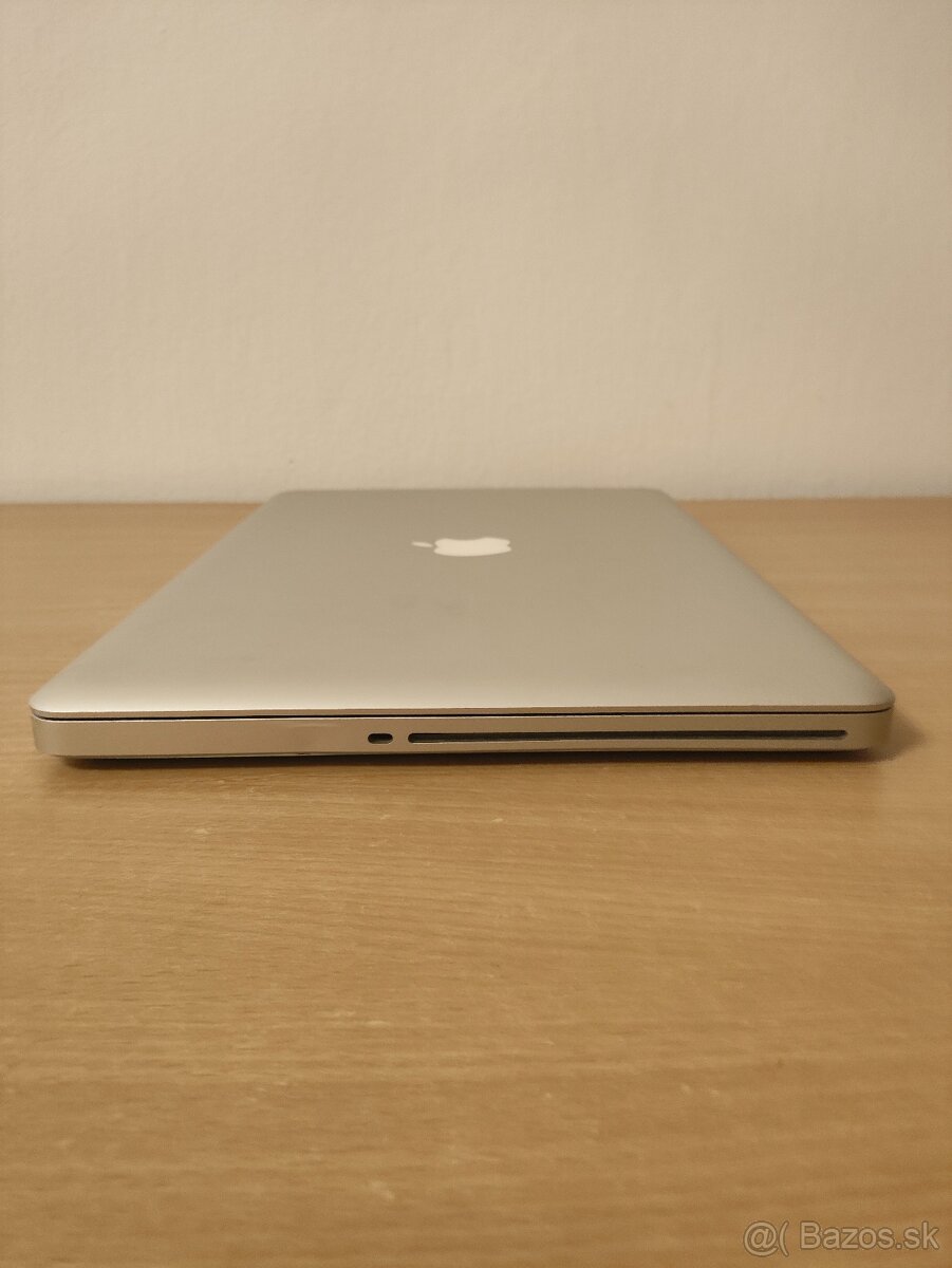 MacBook Pro 15 2011 | Core i7 • 16GB • SSD - 8