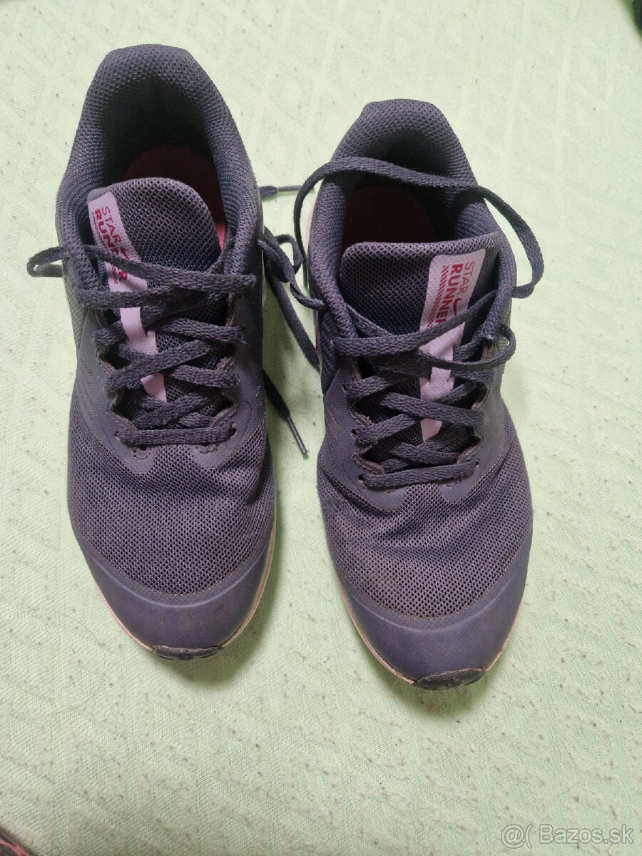 Adidas 35, Nike 36/37, 38, topanky 36 a 2x lodicky 37 - 8