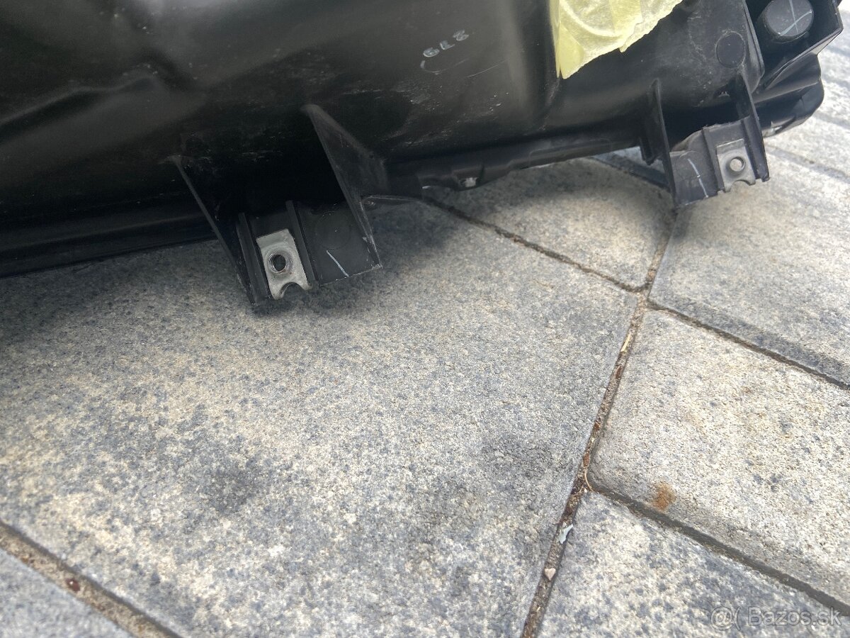 Suzuki Vitara 2015- - 8