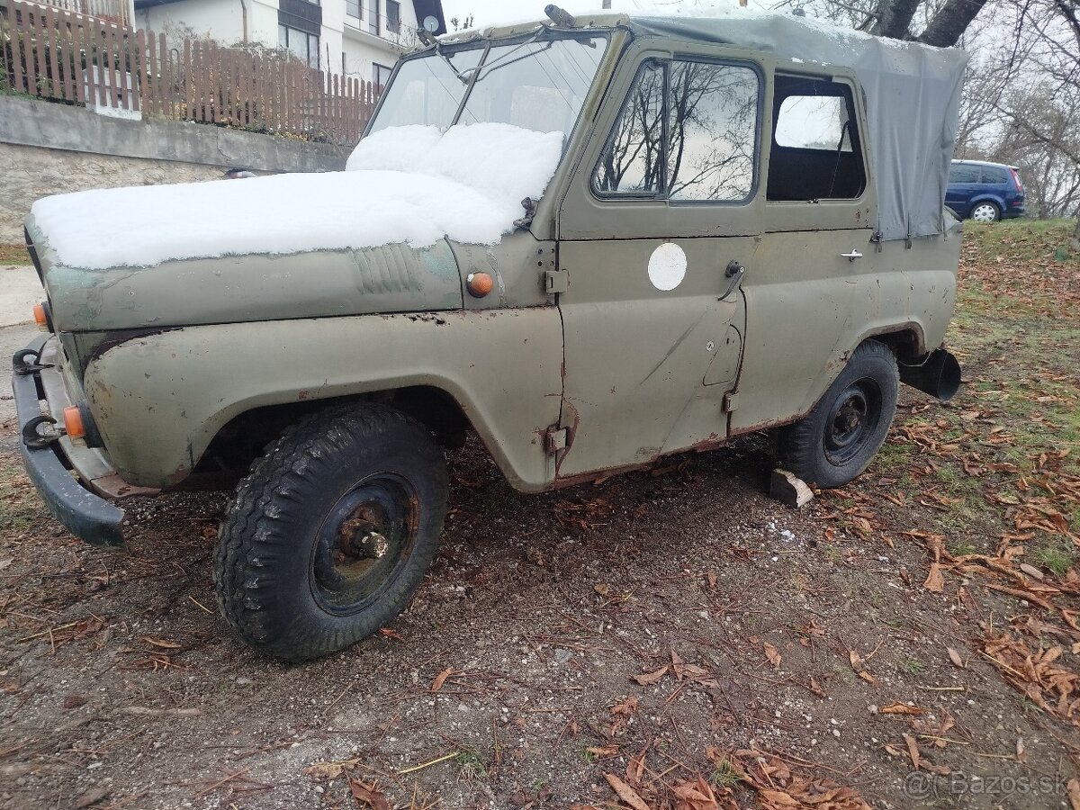 Uaz 469 diely - 8